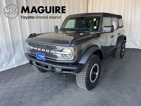 Used 2024 Ford Bronco Badlands w/ Sasquatch Package AWD/4WD image 1