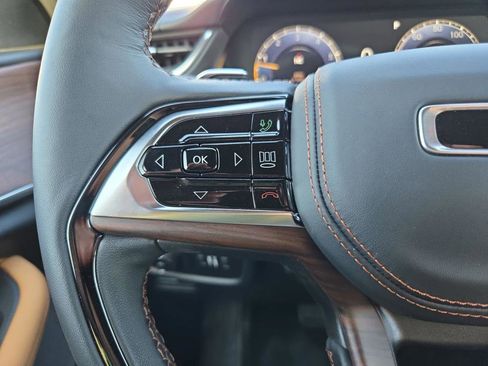 New 2025 Jeep Grand Cherokee L Summit w/ Obsidian Package AWD/4WD image 24