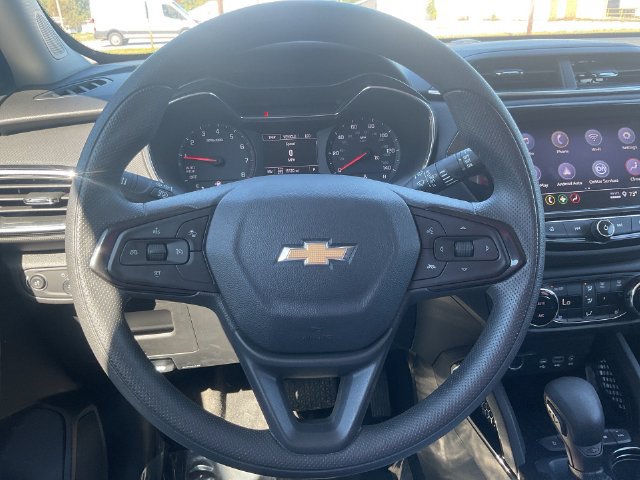 Certified 2022 Chevrolet TrailBlazer LT w/ Convenience Package AWD/4WD image 12