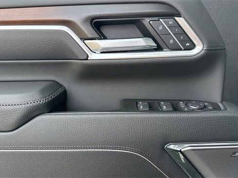 New 2026 GMC Sierra 3500 Denali w/ Denali Reserve Package image 11