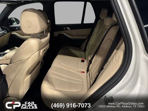 Used 2022 BMW X5 xDrive45e w/ Climate Comfort Package AWD/4WD image 17