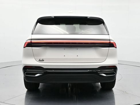 New 2026 Lincoln Nautilus Premier image 7