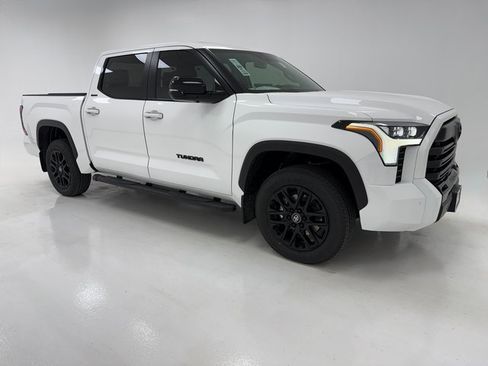 New 2026 Toyota Tundra Limited image 1