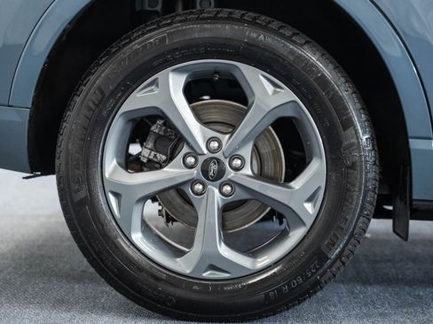 Certified 2023 Ford Escape ST-Line Select w/ Tech Pack #2 image 18