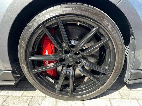 Used 2021 Ford Mustang Shelby GT500 w/ Technology Package image 33