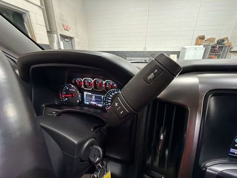 Used 2019 Chevrolet Silverado 1500 LT w/ All Star Edition image 20