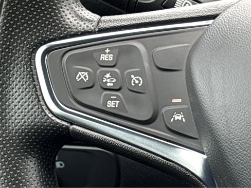 Used 2024 Chevrolet Malibu LT FWD image 13