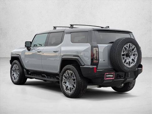 New 2025 GMC Hummer EV 3X w/ LPO, Roof Cross Rail Package AWD/4WD image 9