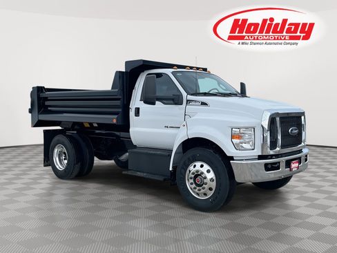 New 2026 Ford F650 2WD Regular Cab Super Duty image 1