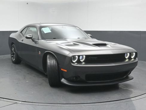 Used 2021 Dodge Challenger R/T Scat Pack image 5