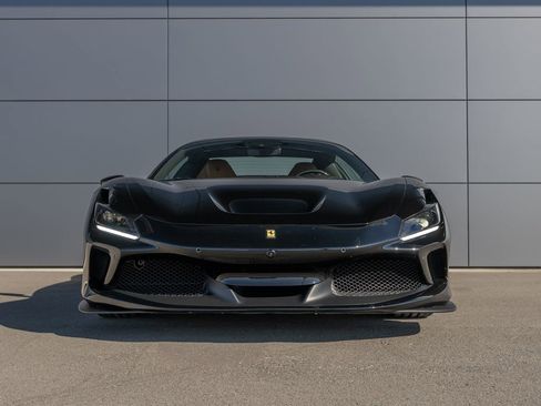Used 2021 Ferrari F8 Tributo image 5