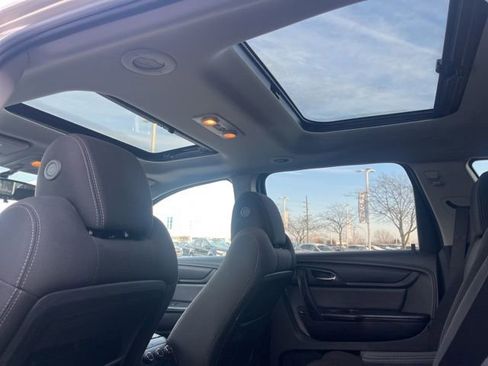 Used 2015 Chevrolet Traverse LT image 15