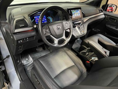 Used 2023 Honda Odyssey Sport image 36
