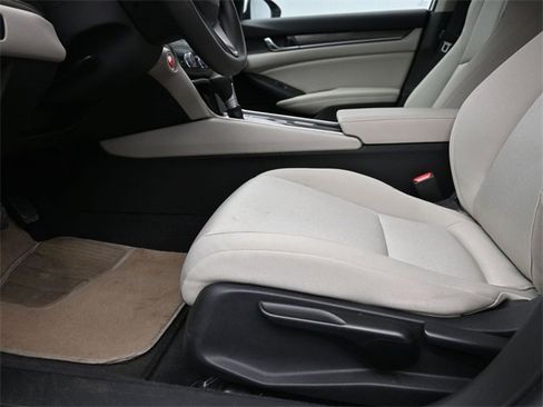 Used 2019 Honda Accord LX image 20