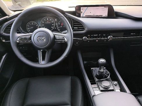 New 2026 MAZDA MAZDA3 2.5 S Hatchback w/ Premium Pkg FWD image 29