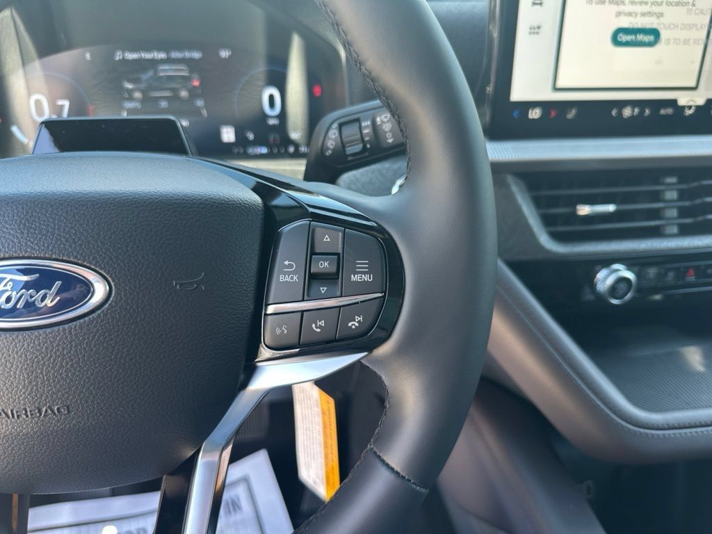 New 2026 Ford Explorer Platinum RWD image 37