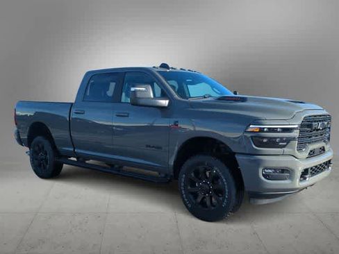 New 2026 RAM 2500 Laramie AWD/4WD image 2