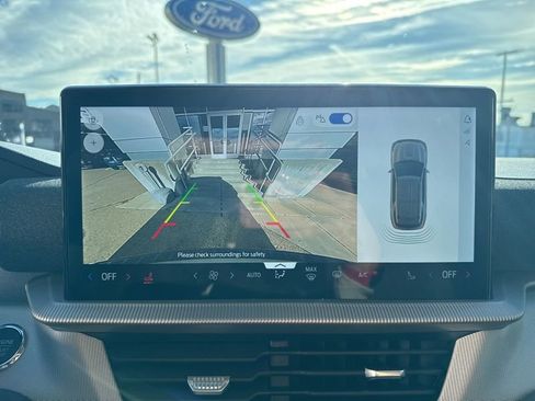 New 2026 Ford Explorer Active image 39