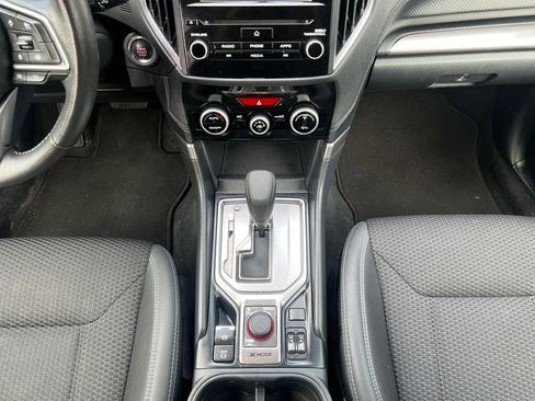 Used 2023 Subaru Forester Premium AWD/4WD image 15
