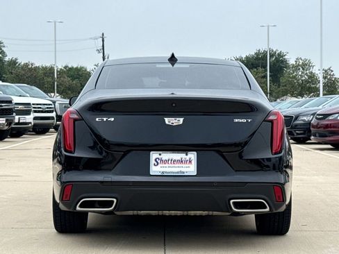 Used 2025 Cadillac CT4 Luxury RWD image 8