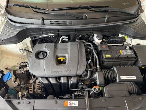 Used 2025 Kia Soul LX w/ LX Technology Package image 27