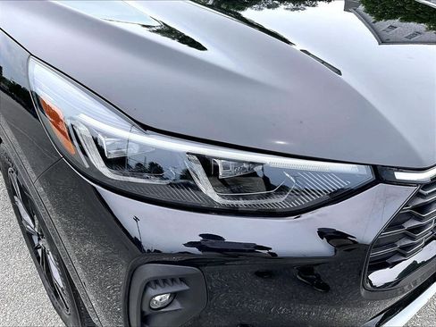 Used 2024 Ford Escape ST-Line Elite w/ Premium Technology Package AWD/4WD image 33