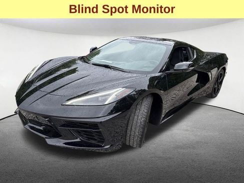 Used 2020 Chevrolet Corvette Stingray Coupe w/ 1LT RWD image 5