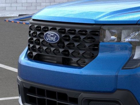 New 2025 Ford Maverick XLT w/ XLT Luxury Package image 18