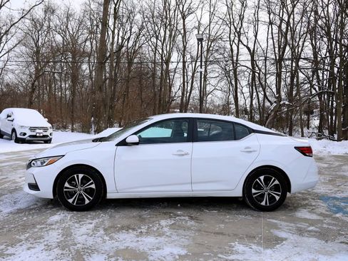 Used 2023 Nissan Sentra SV image 4