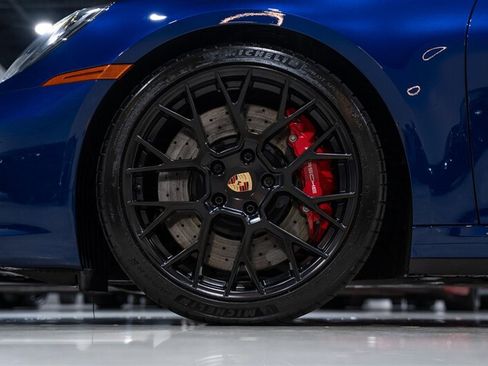 Used 2023 Porsche 911 Carrera 4 GTS AWD/4WD image 12