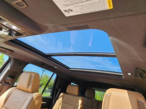 New 2026 Cadillac Escalade Luxury w/ Touring Package AWD/4WD image 24
