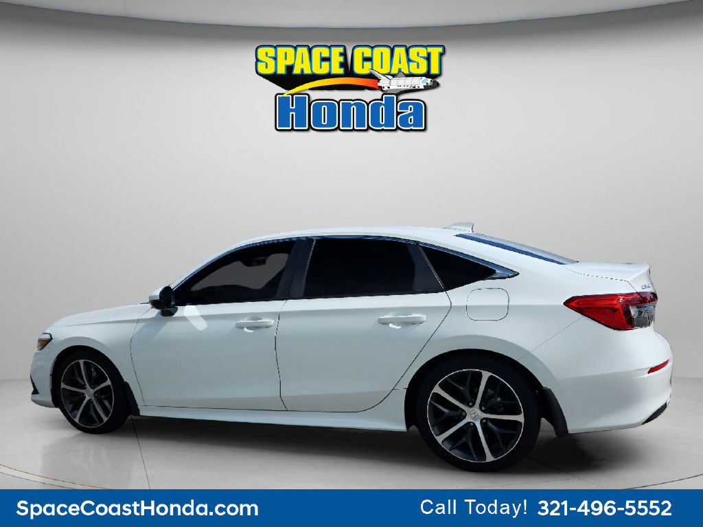 Used 2024 Honda Civic Touring image 11