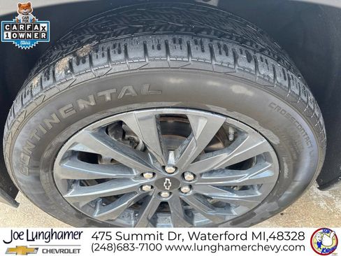 Used 2023 Chevrolet Traverse RS AWD/4WD image 11
