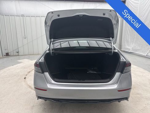 Certified 2025 Honda Accord Sport image 11