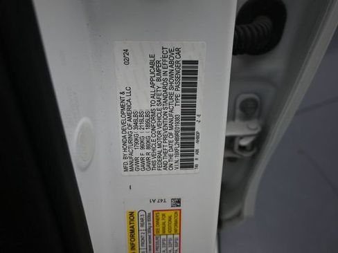 Used 2024 Honda Civic Sport image 17