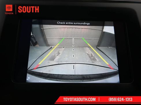 Used 2019 Jeep Cherokee Latitude w/ Popular Appearance Group image 19