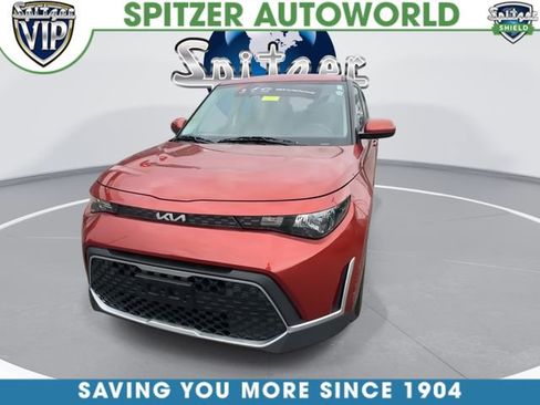 Certified 2024 Kia Soul LX w/ Option Group 015 FWD image 3