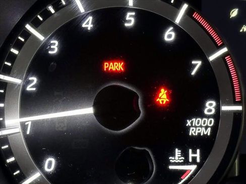 Certified 2023 Toyota Highlander LE image 26