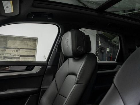 New 2026 Porsche Cayenne AWD/4WD image 25