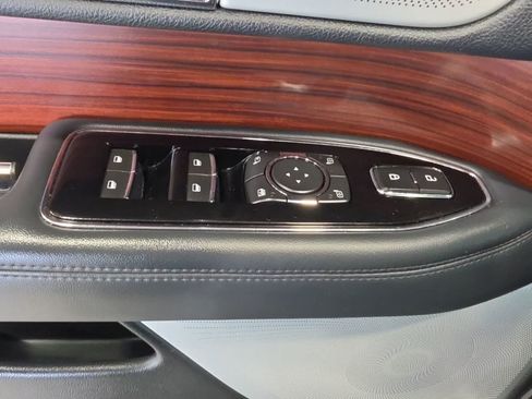 Used 2022 Lincoln Navigator Reserve AWD/4WD image 21