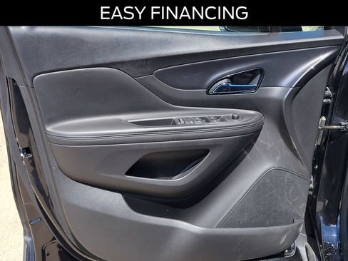 Used 2020 Buick Encore Preferred AWD/4WD image 19