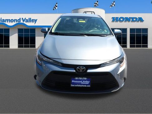 Used 2024 Toyota Corolla LE FWD image 2