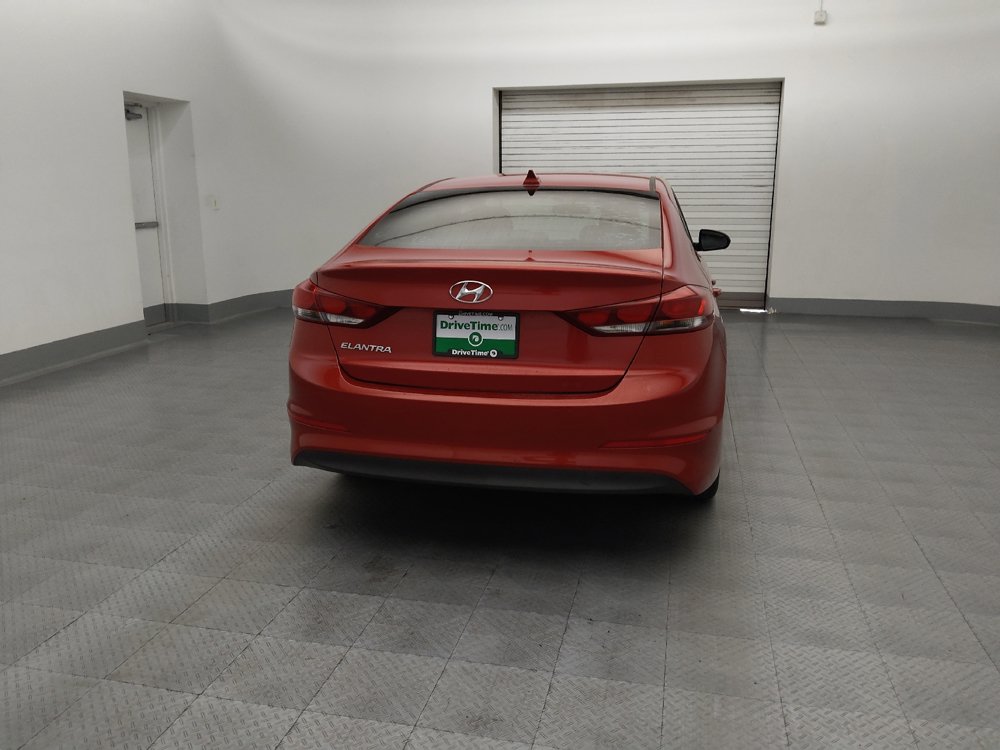 Used 2017 Hyundai Elantra SE FWD image 7