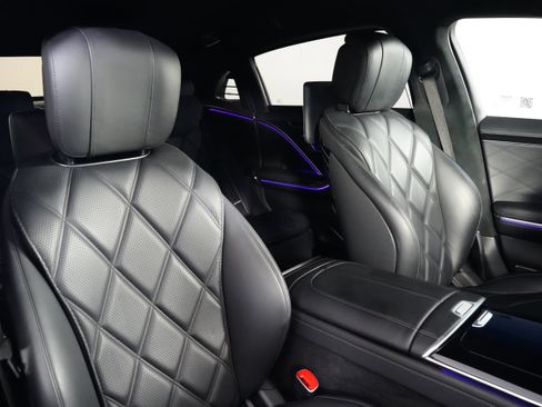 Used 2022 Mercedes-Benz Maybach S 580 4MATIC image 33