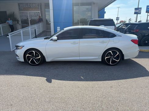 Used 2019 Honda Accord Sport image 7