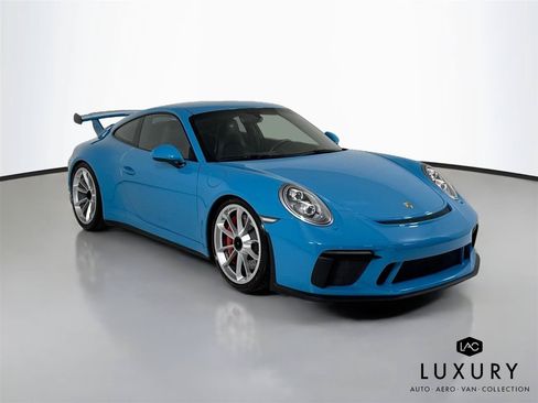 Used 2018 Porsche 911 GT3 w/ Sport Chrono Package RWD image 3