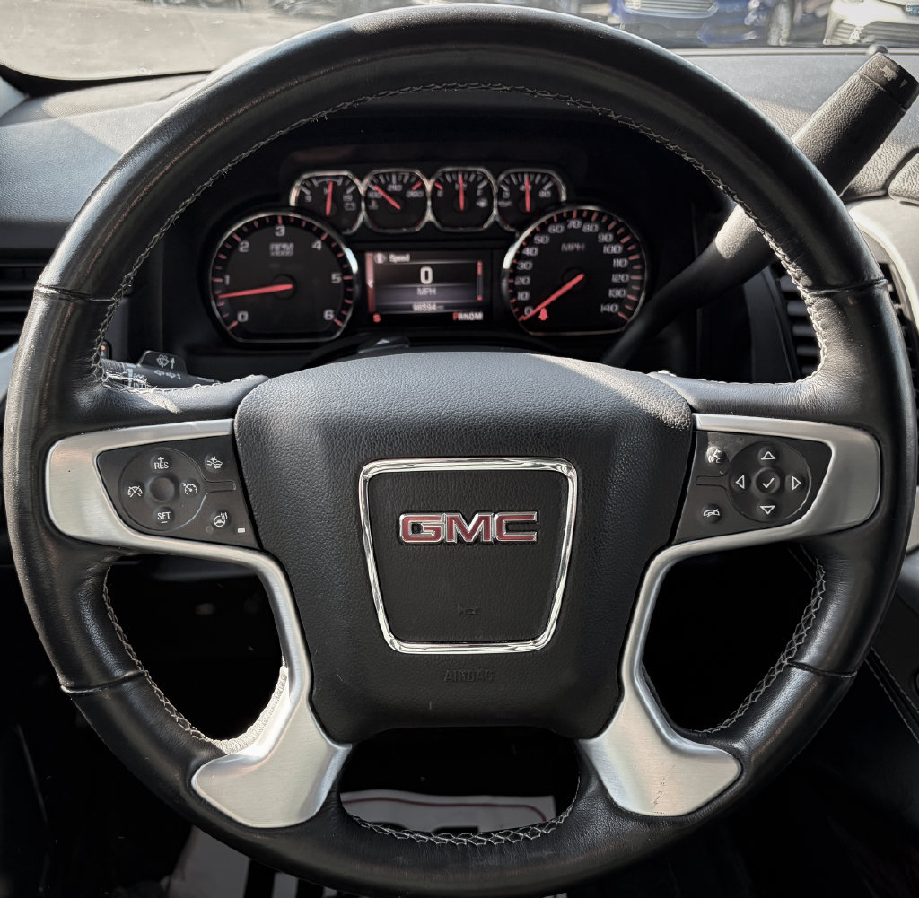 Used 2015 GMC Yukon XL SLT w/ HD Trailering Package AWD/4WD image 10