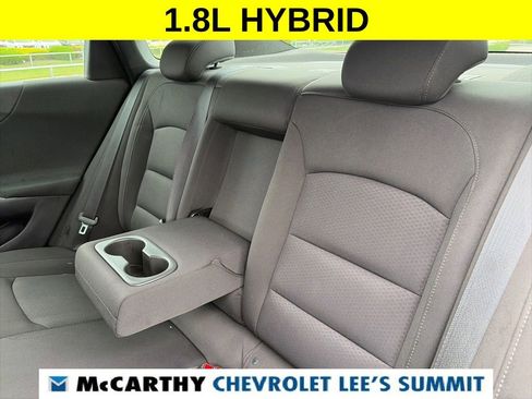 Used 2018 Chevrolet Malibu Hybrid w/ Driver Confidence Package FWD image 37