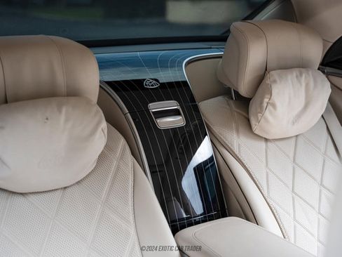 Used 2021 Mercedes-Benz Maybach S 580 4MATIC image 52