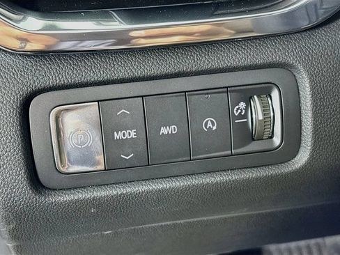 New 2026 GMC Acadia Denali Ultimate AWD/4WD image 10